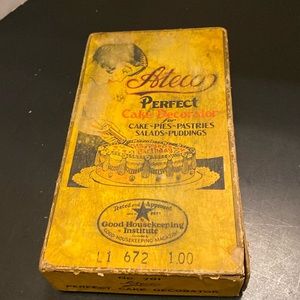 VTG Ateco cake pastries pie cake decorating Good Housekeeping w/6 tips